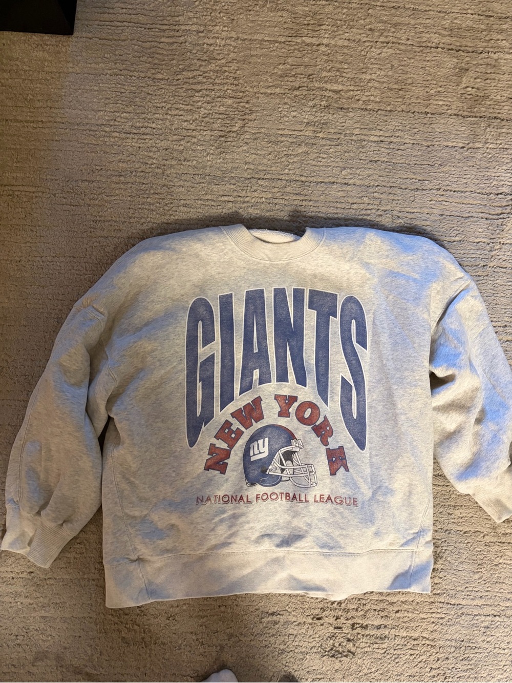 Abercrombie New York Giants Gray Graphic Crewneck Sweatshirt